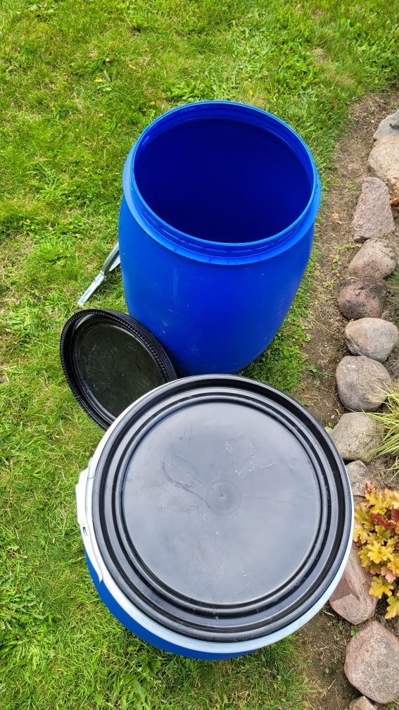 Sprzedam plastikowe beczki 120 litrowe beczka wiadro Wiaderko 100
