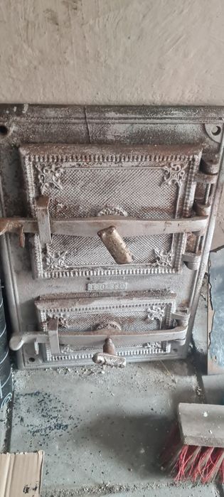 Drzwiczki żeliwne do pieca, wędzarni itp.tanio okazja!