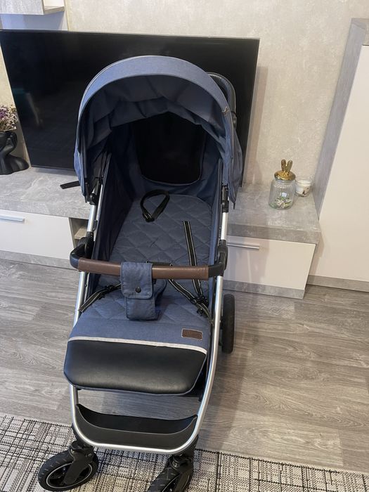 Прогулянковий візок Carrello Bravo