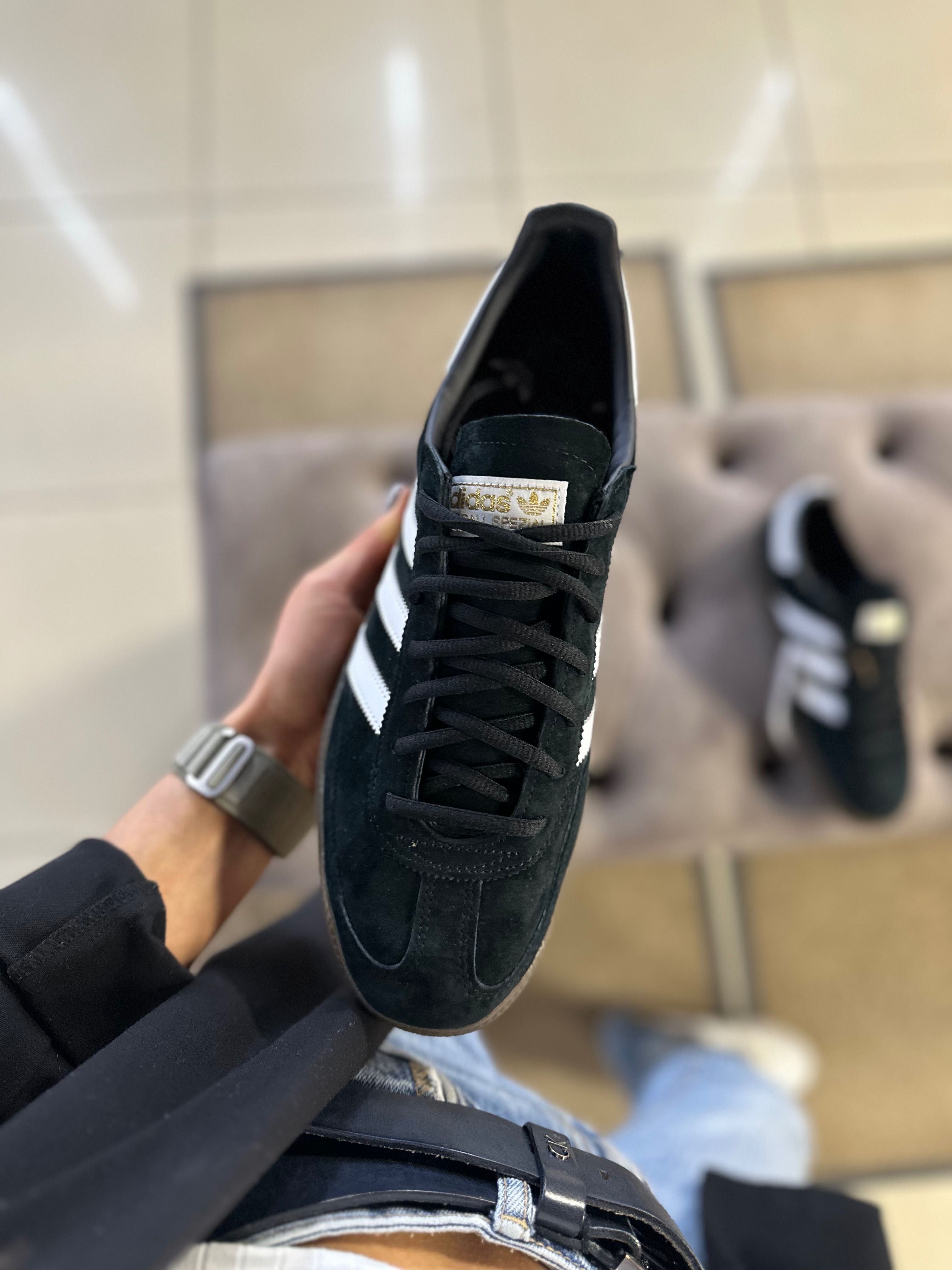Чоловічі оригінальні кросівки Adidas Spezial DB3021