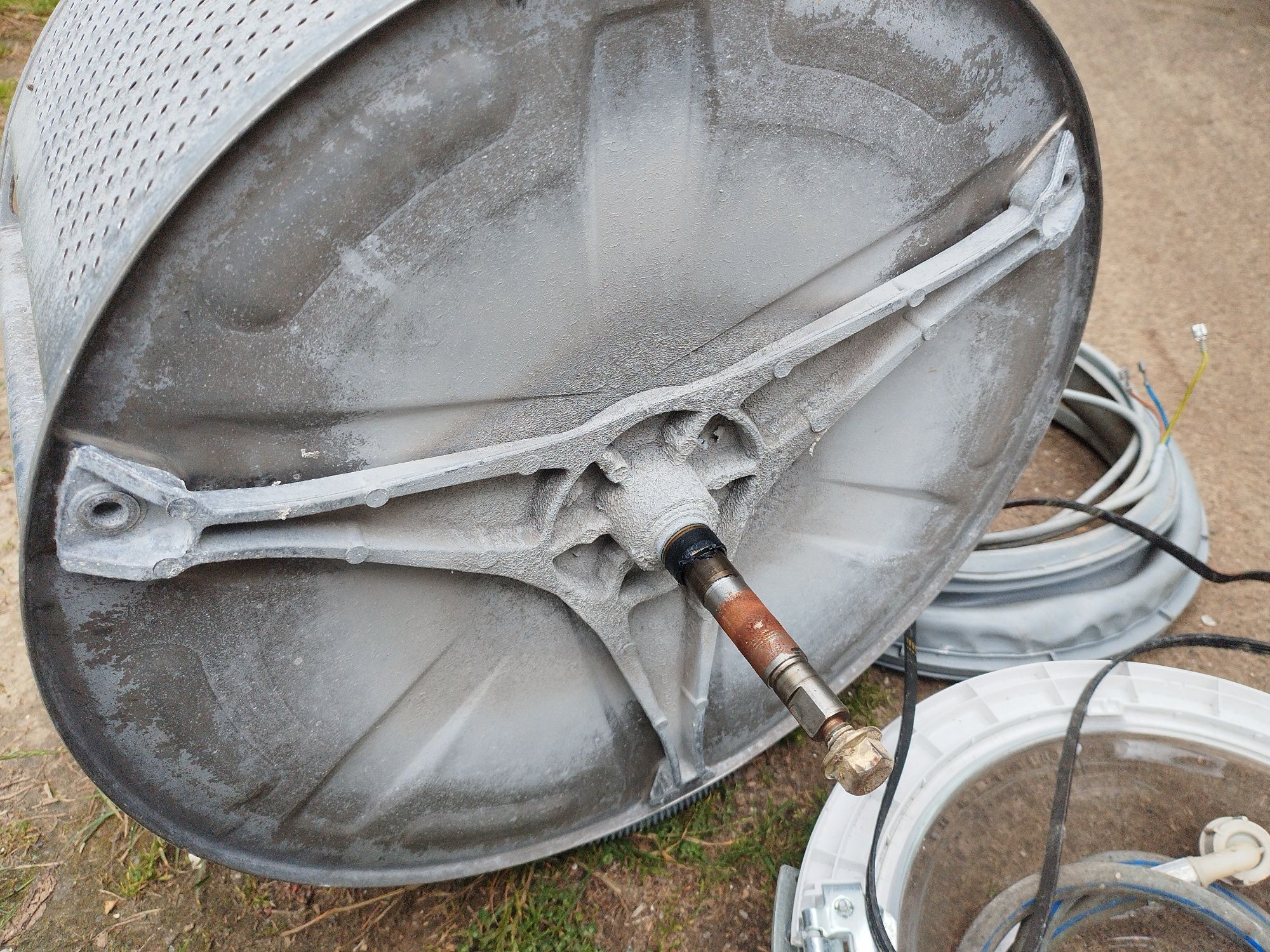 Części zamienne do pralki Whirlpool AWM 6081 bęben wąż szuflada koło