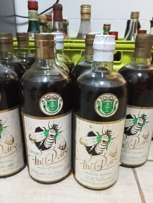Lote 13 garrafas Mel Doiro