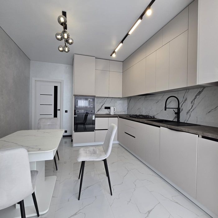 ОЗЕРО/Парк/сучасна 2 кім/Міленіум