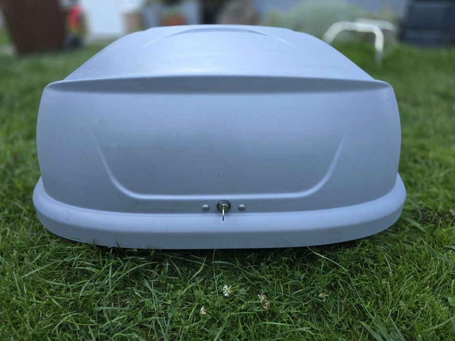 Bagażnik box boks kufer trumna na dach na poprzeczki belki firmowy