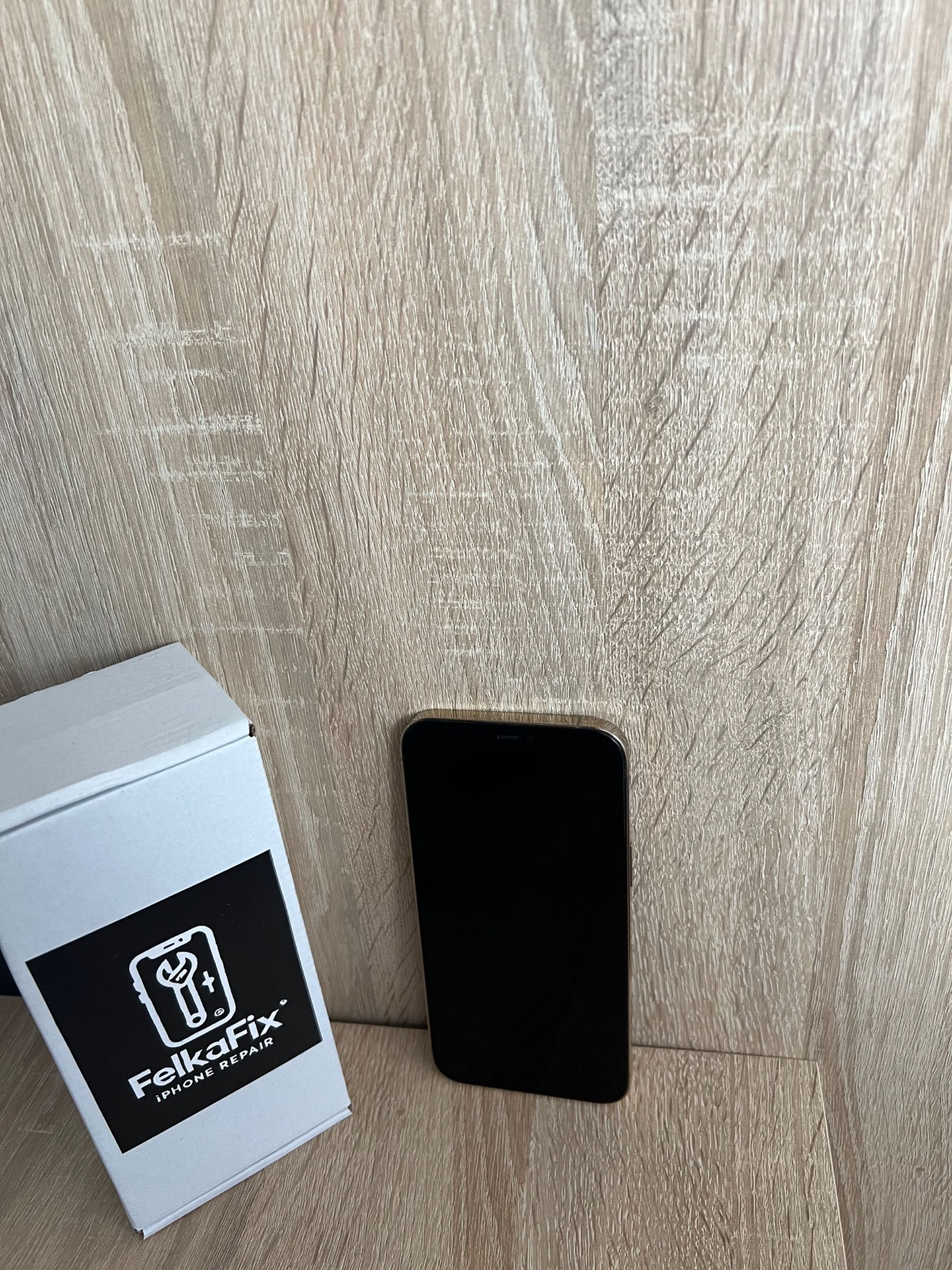 iPhone 12 Pro Max 100% Baterii Gratisy