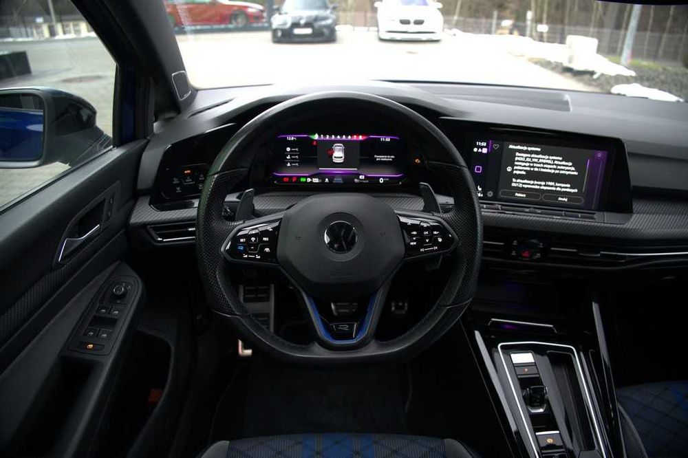 Volkswagen Golf 8R 426KM Akrapovič Harman Kardon Dach panoramiczny