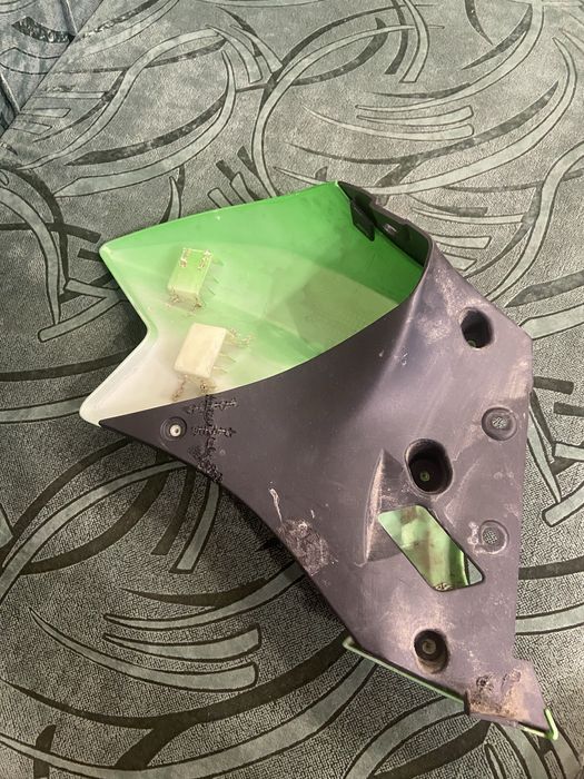 Продам б/у пластик на ліфан кп 200 зелений