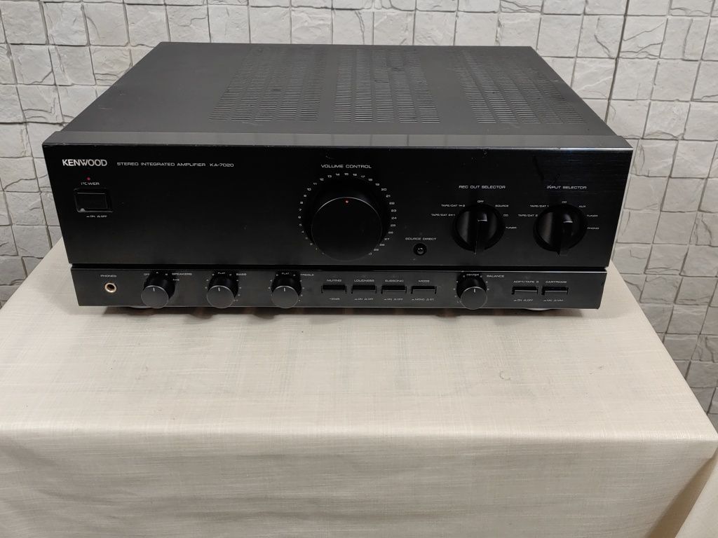 Kenwood KA-7020 Potężny wzmacniacz stereo