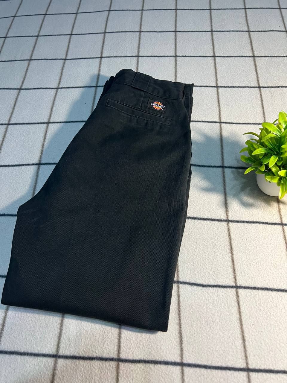 Брюки Dickies.  .