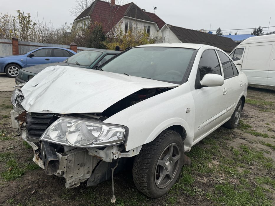Продам Nissan Almera 2012 рік 1.6 газ/бенз пілся ДТП!