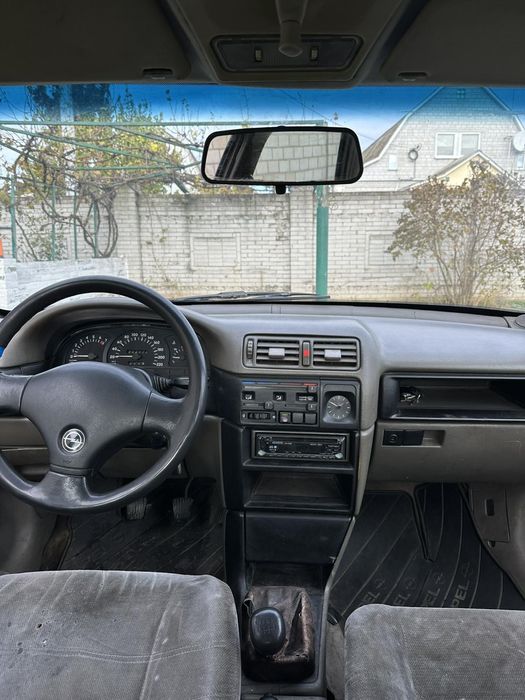 Продам Опель на ходу