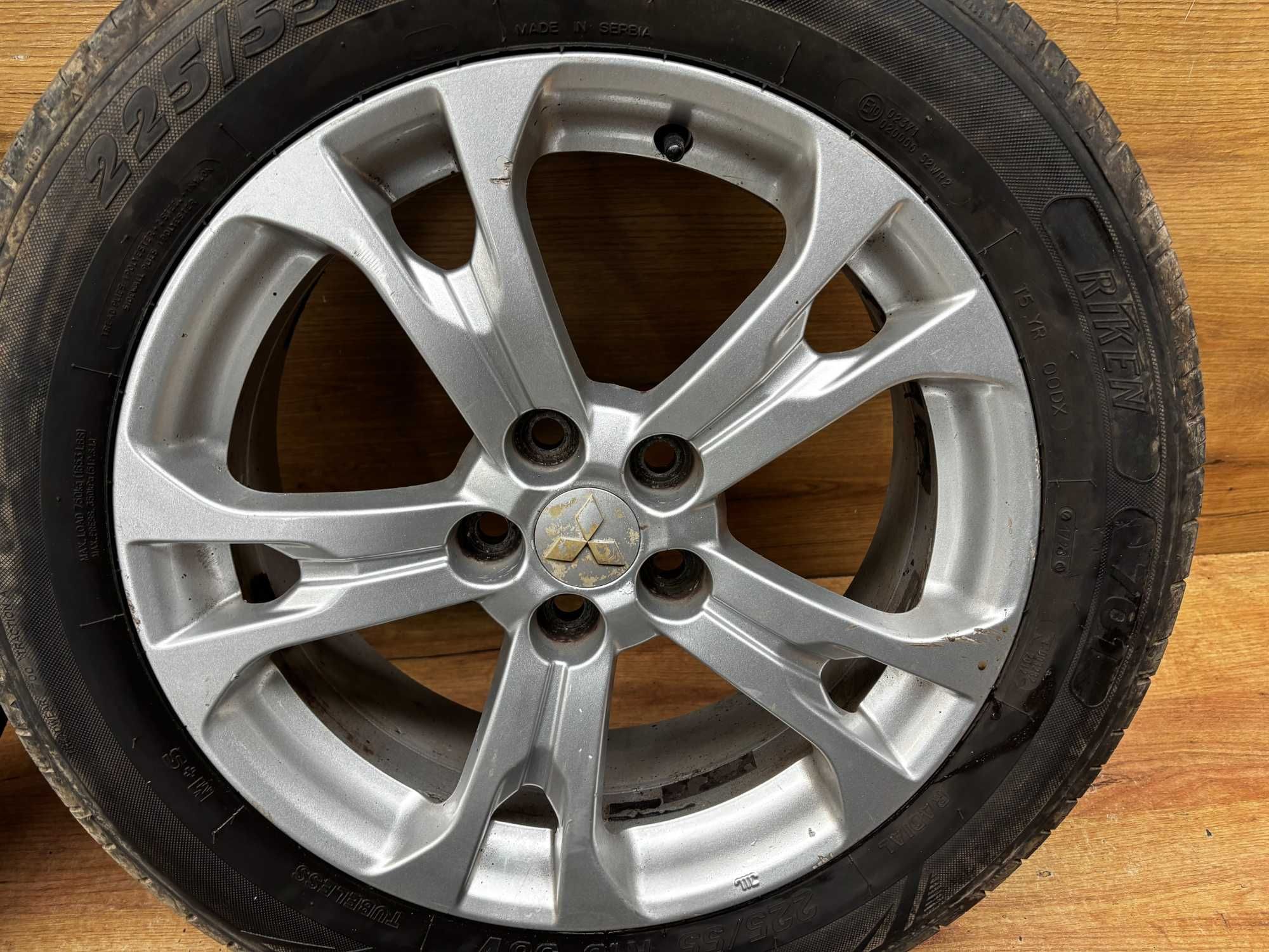 Koła komplet kół felgi Mitsubishi Outlander 225/55/R18