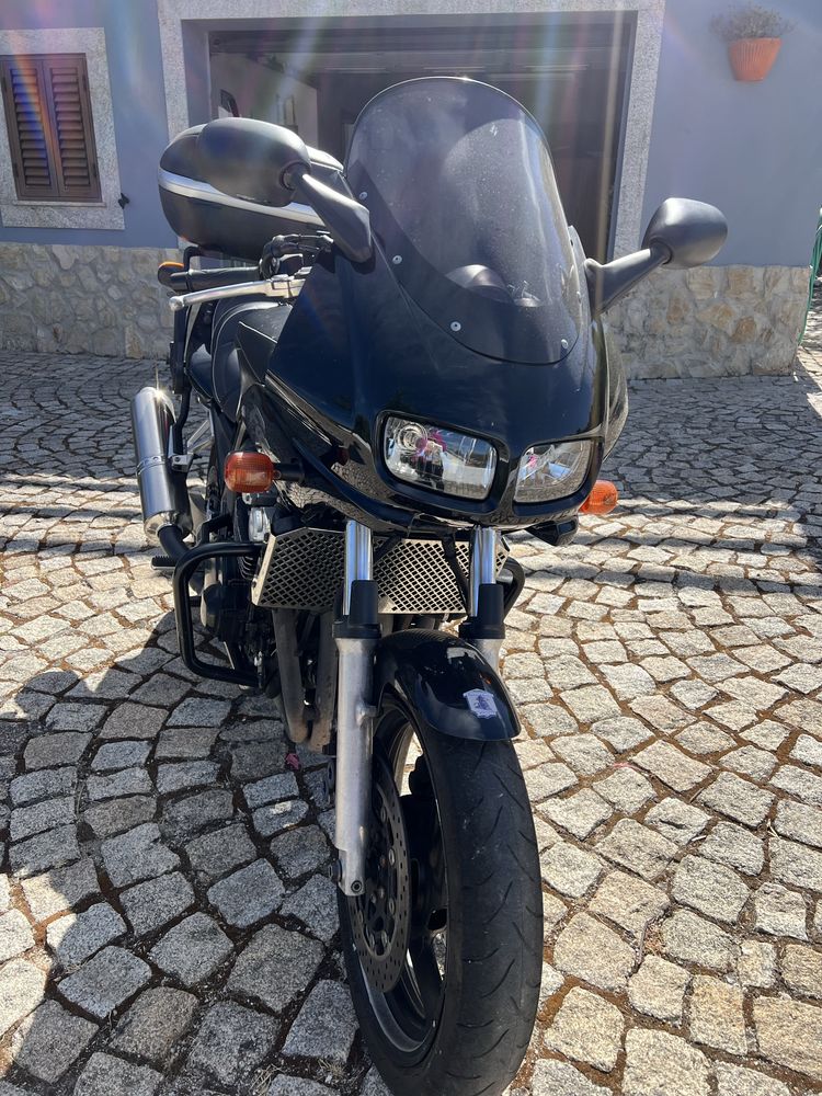 Yamaha Fazer 600