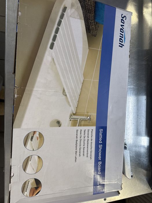 Deska łazienkowa z listwami pomoc łazienkowa Savanah