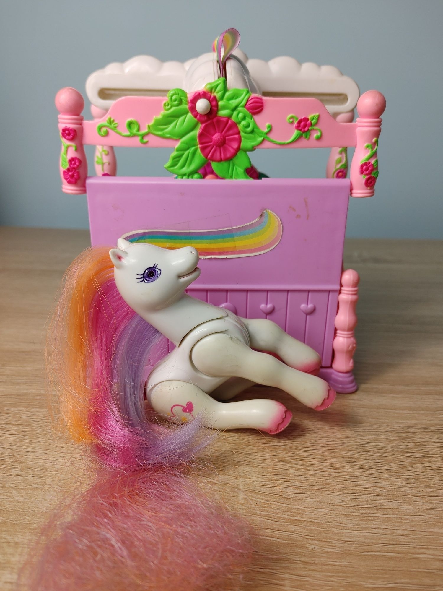 Lady Light Heart Canopy Bed my little pony 1997 g2 konik kucyk