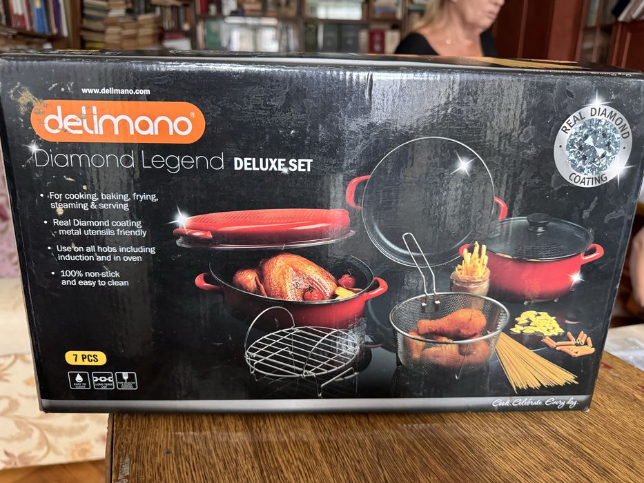 Набір посуду Delimano Legend Deluxe Set