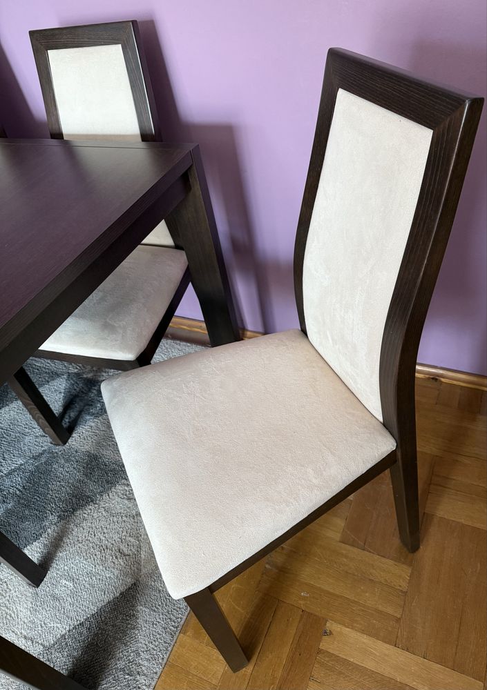 Stól rozkladany i 6 krzeseł Black Red White