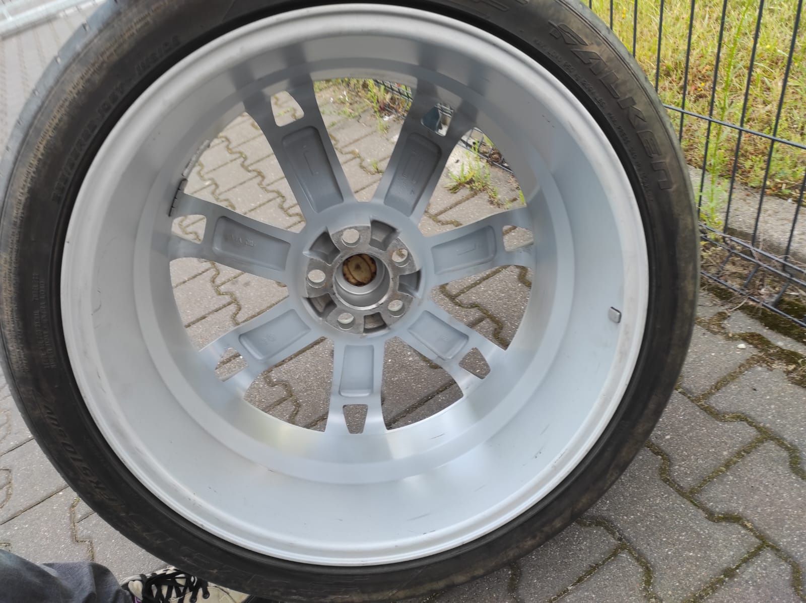 Komplet nowych felg Lad Rover Range Rover 5x120 22" 9,5j et45