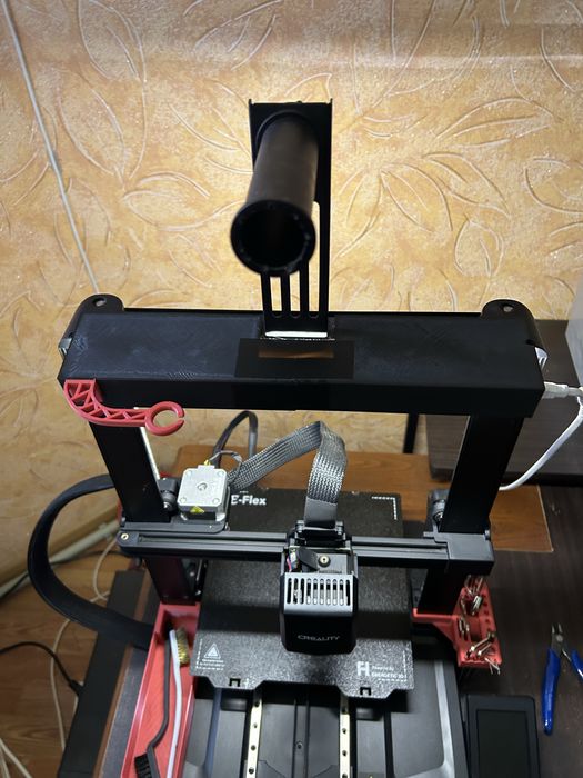 Продам 3д принтер Creality Ender 3V3 SE