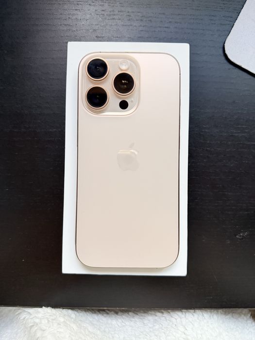 iPhone 16 Pro, com garantia apple até abril 2026