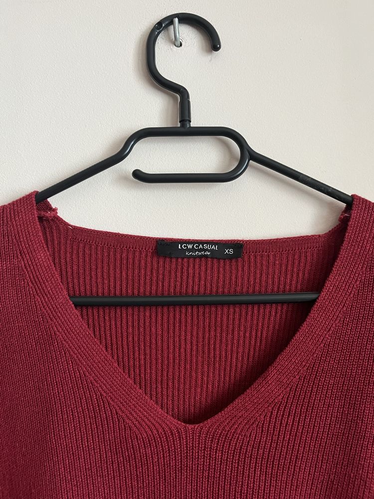 Burgundowy sweter LC Waikiki