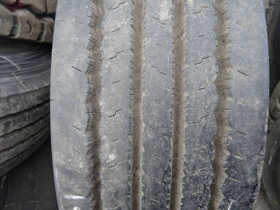 opona 245/70R17.5 Pirelli FR85 (550 netto)