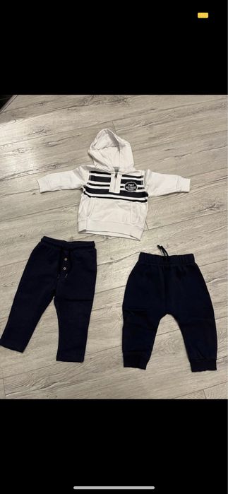 Bluza plus dwie pary spodenek dresowych