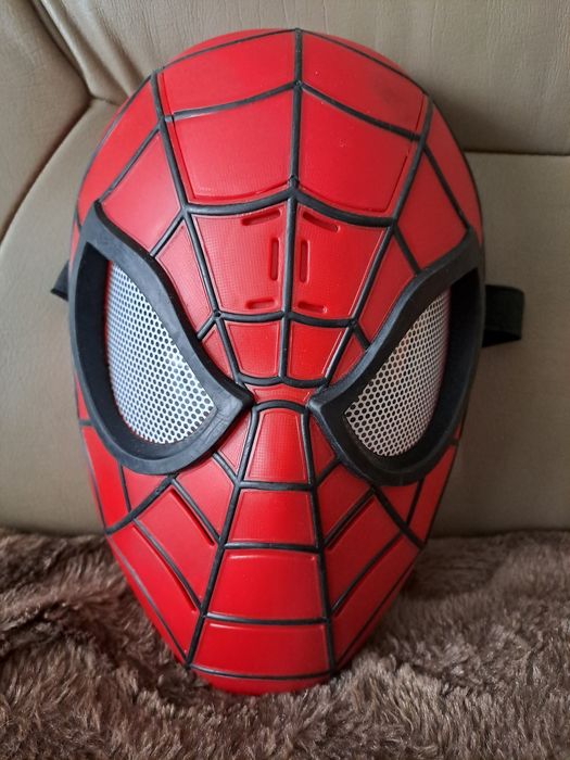 Maska dla chłopca Spider-Man. Super bohater.
