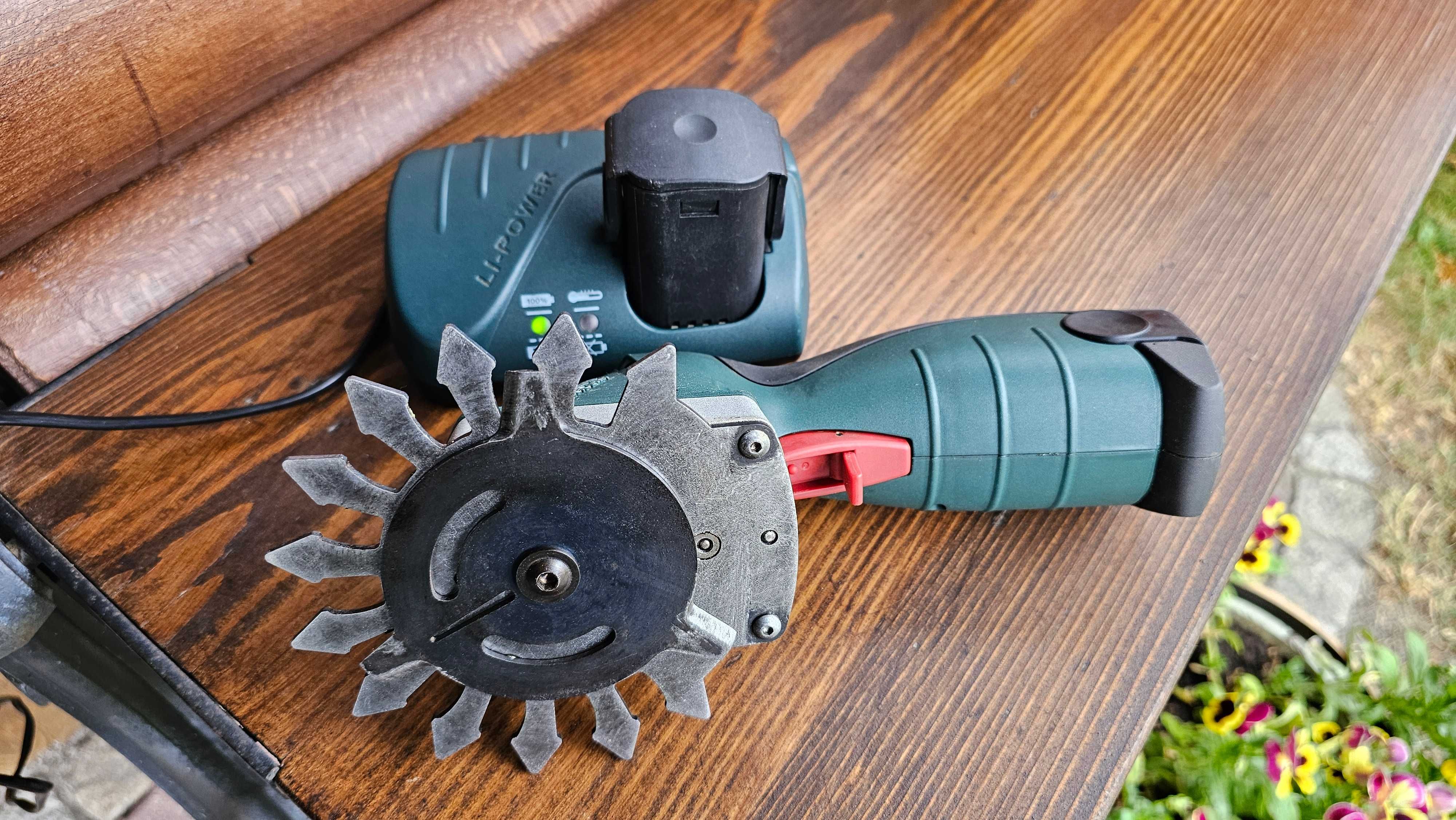 Nożyce do żywopłotu,trawy, Acu- Metabo- 7.2v