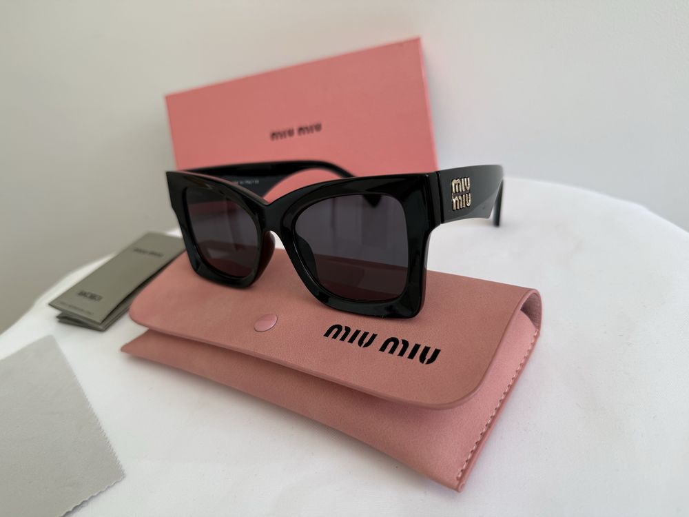 Okulary przeciwsłoneczne Miu Miu 08WS 1AB5D1
