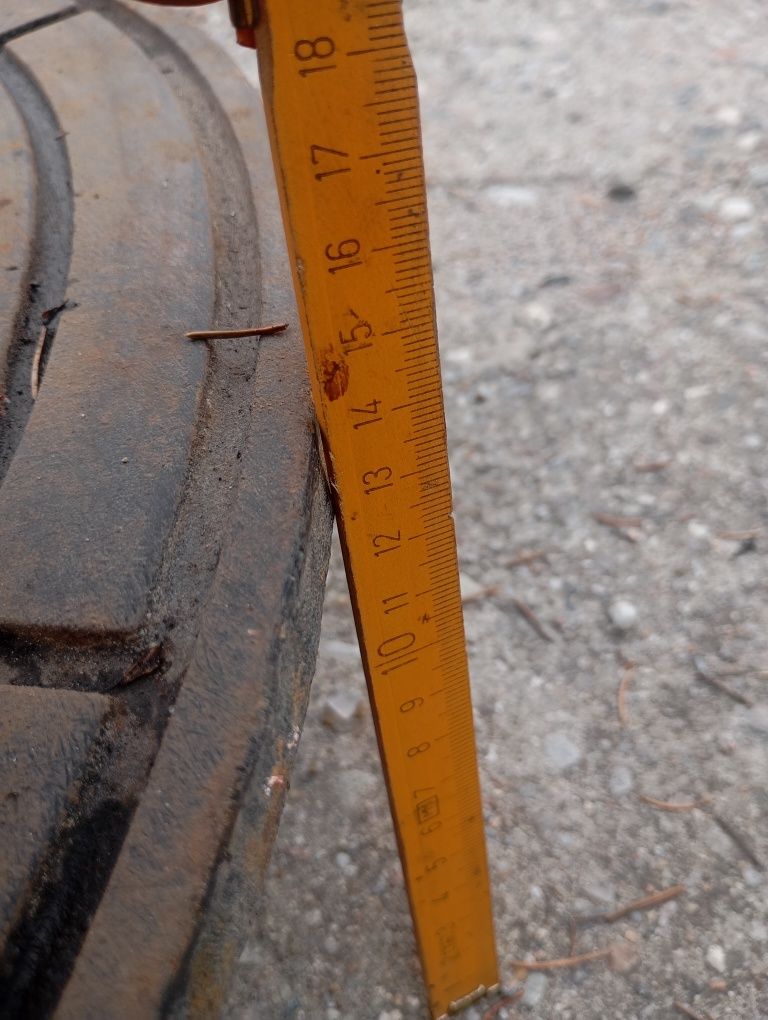 Studzienka Właz średnica w środku 38cm wysokość 14cm średnia zew.54cm