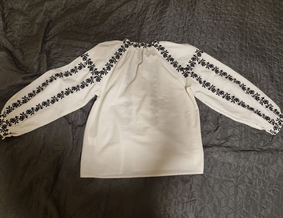 Стильна вишиванка