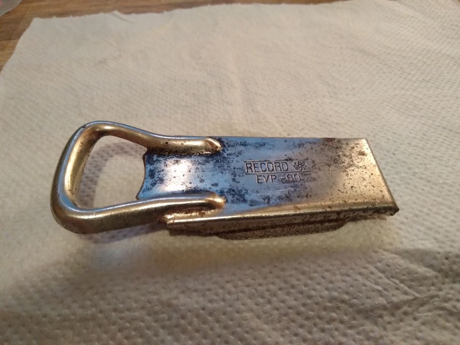 Otwieracz kapsli z korkiem Record Evp-60 Prl