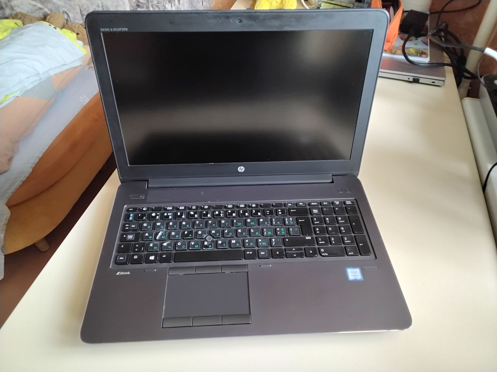 Ноутбук hp ZBook 15 G3 Core i7 16 GB AMD Radeon 2 Gb