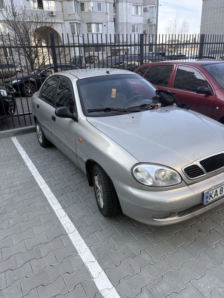 Продам чудове авто яке дешеве в обслуговувані