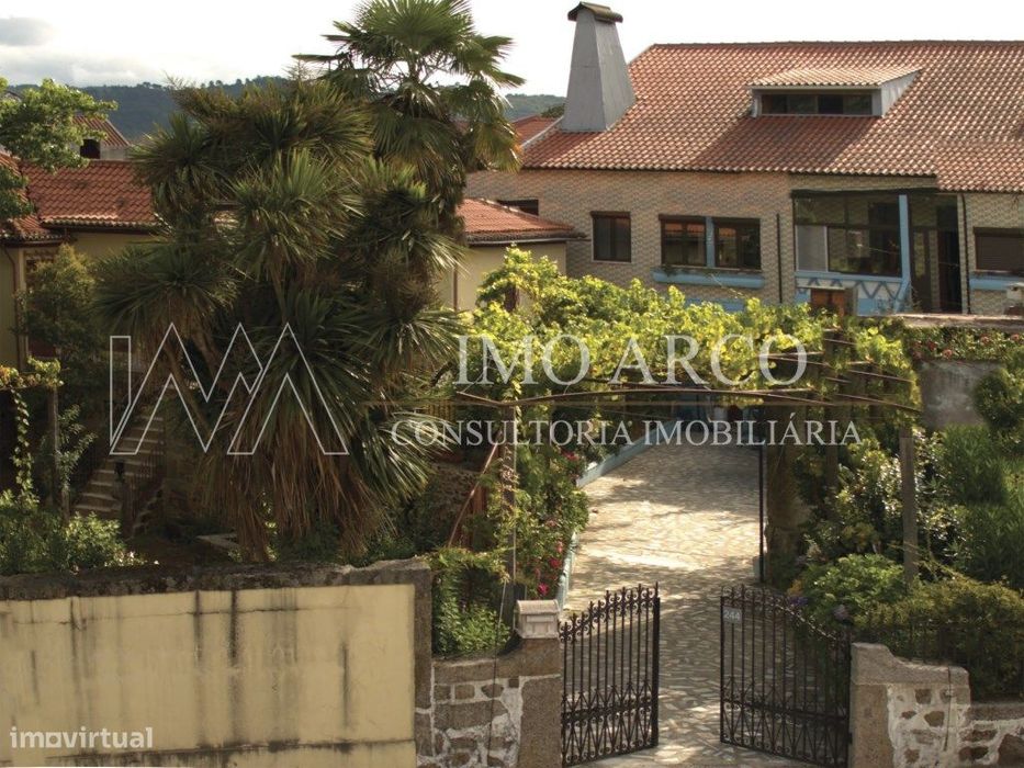 Moradia V5 Centro da Vila
