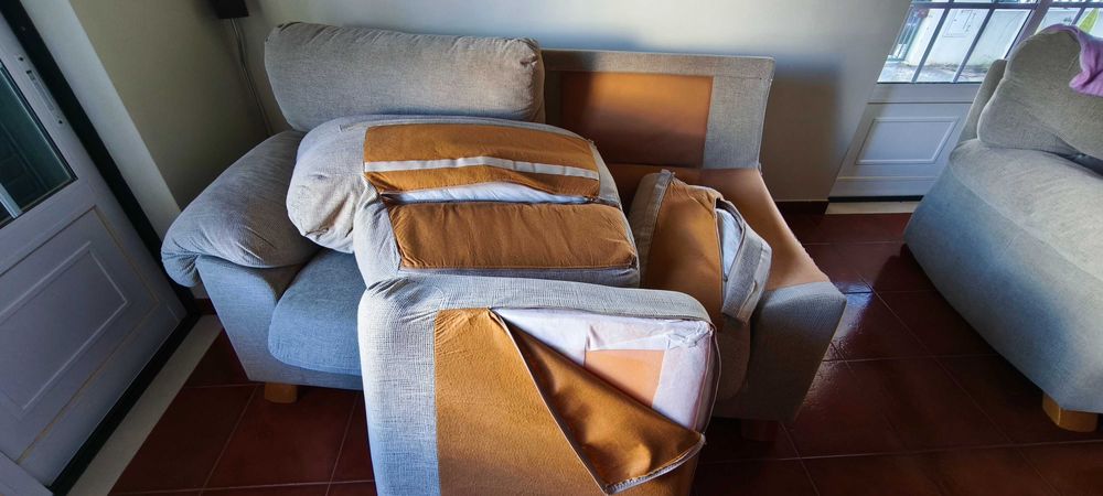 Conj Sofá de 2 e 3   lugares para venda