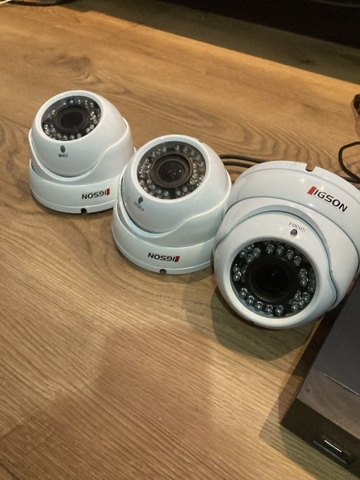 Monitoring Kamery Rejestrator 1TB Internet HDMI VGA