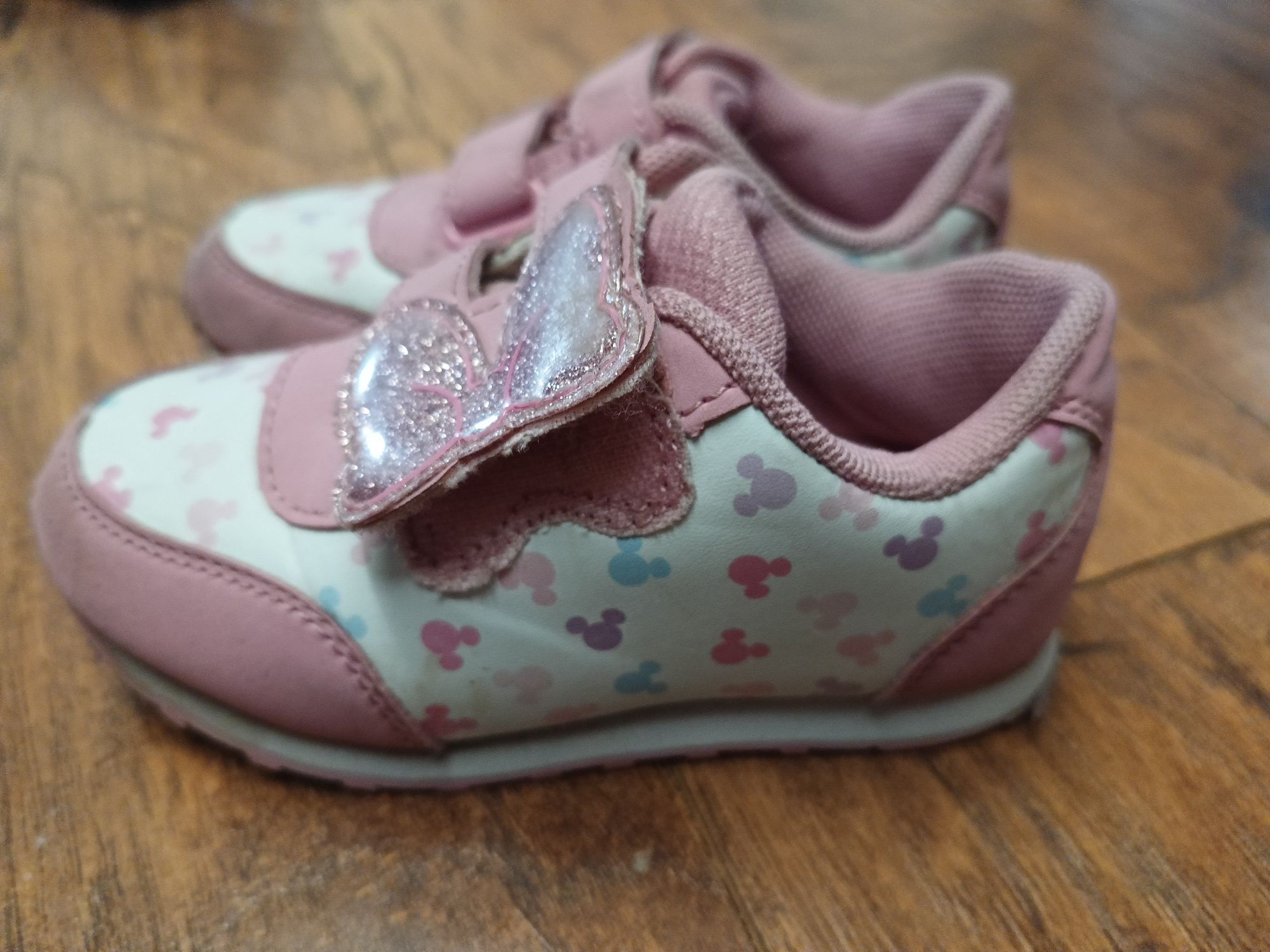 Adidasy Myszka Miki r.26