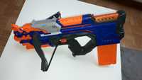 Pistolet / kusza NERF Crossbolt