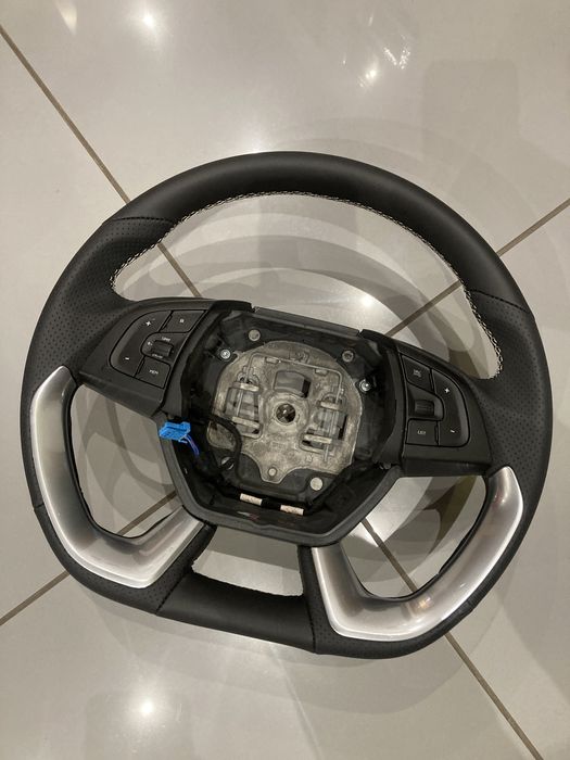 Obszywanie kierownic skóra Garwolin Góra Kalwaria mobilny Service