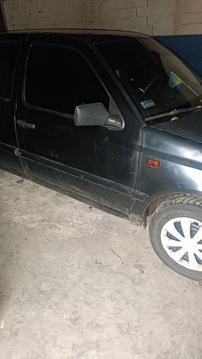 Машина на продажу