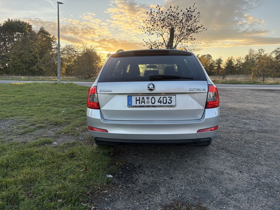 SKODA OCTAVIA 2016 automat zadbana OKAZJA