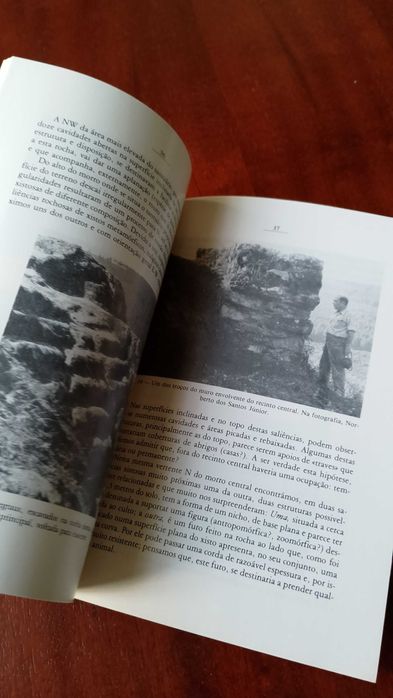 O Santuário do Castelo do Mau Vizinho 1989 "Chaves"