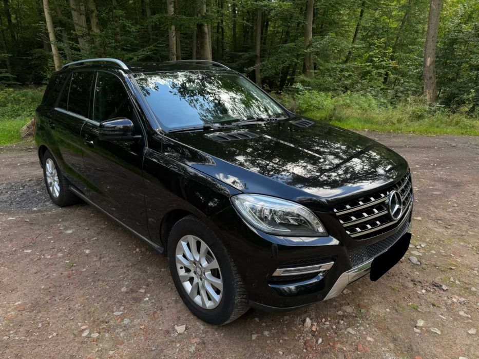 Mercedes-Benz ML      2015