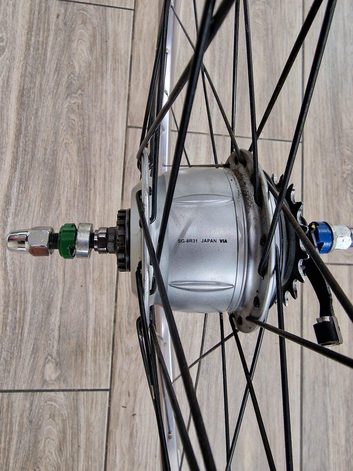 Koło do roweru tylne 28 cali Shimano Nexus 8