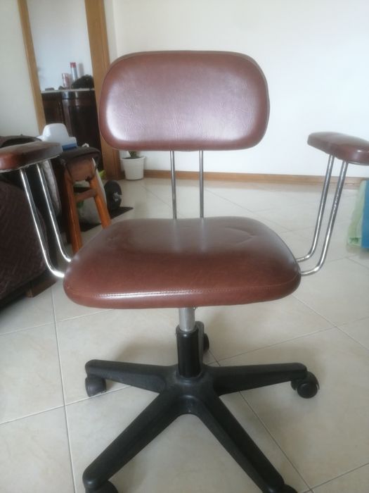 Cadeira escritorio vintage