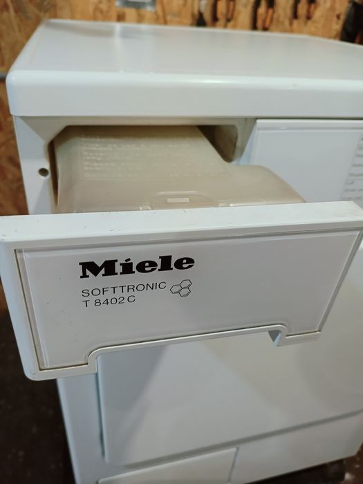 Сушильна машина Miele, сушильная машина, сушилка