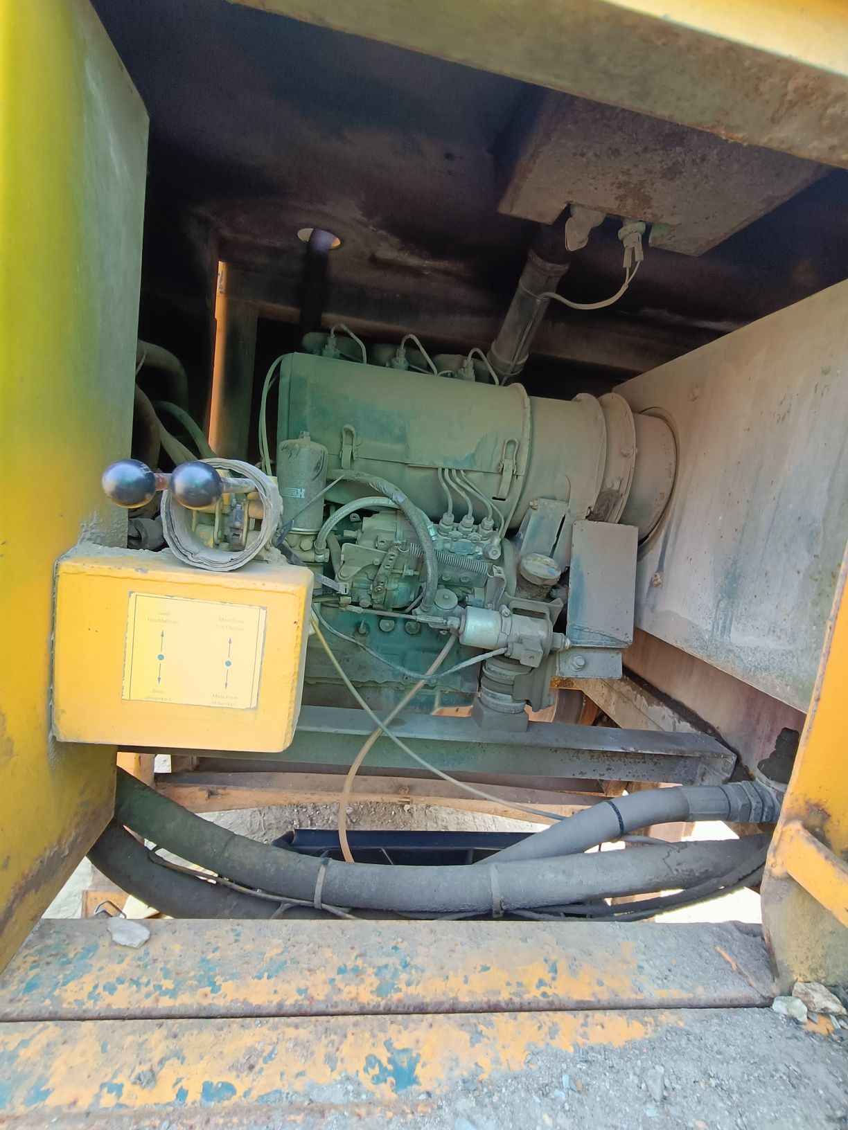 Mobilny przesiewaczy Powerscreen R/Grid SDMPGRIDOS z Niemiec