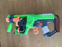 Hasbro NERF Zombie Doominator